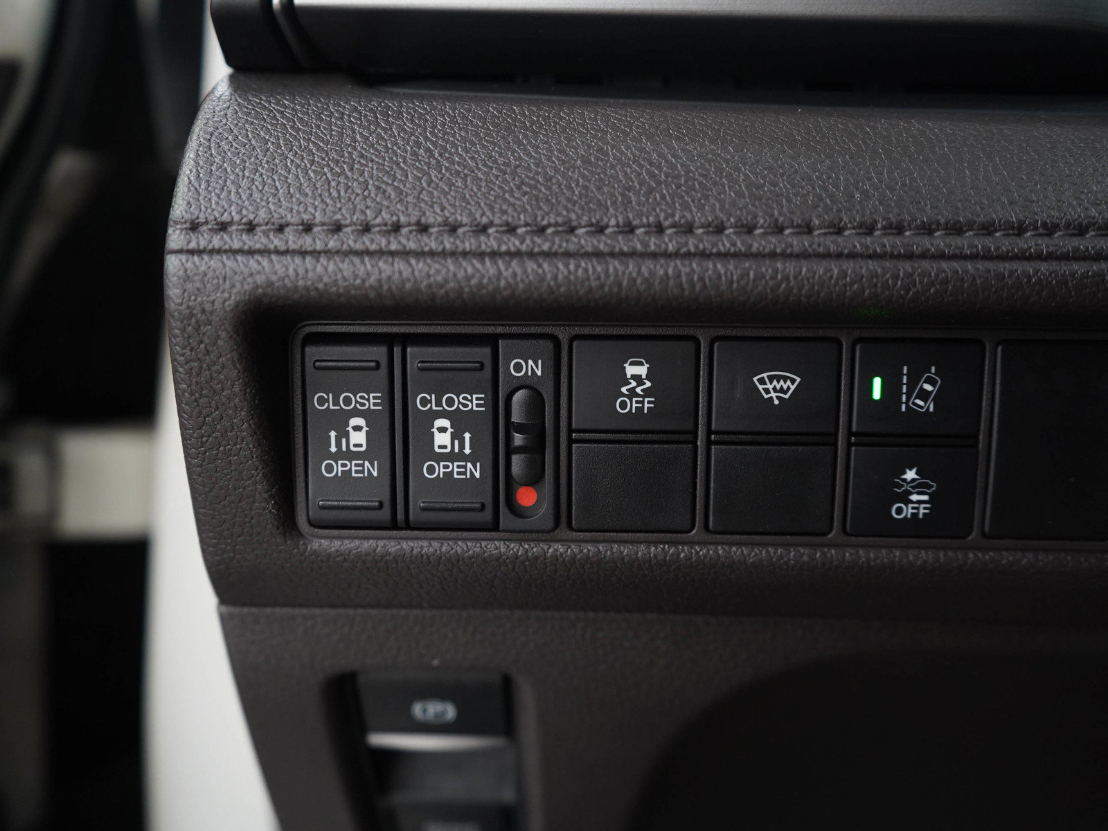 Used 2019 Honda Odyssey EX image 27