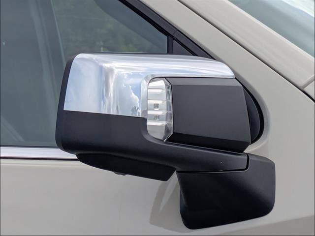 New 2026 Chevrolet Silverado 1500 High Country AWD/4WD image 13