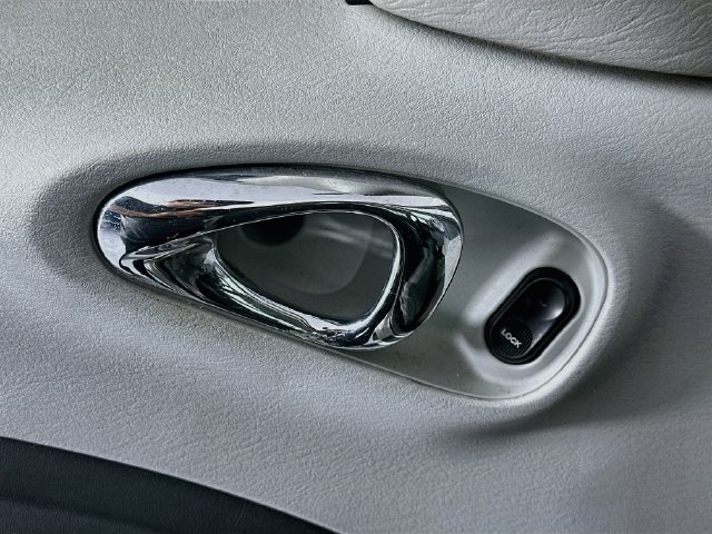 Used 2009 Chrysler PT Cruiser FWD image 10