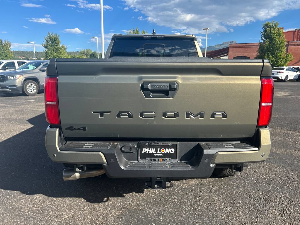 Used 2026 Toyota Tacoma TRD Off-Road w/ TRD Off Road Upgrade Package AWD/4WD image 4
