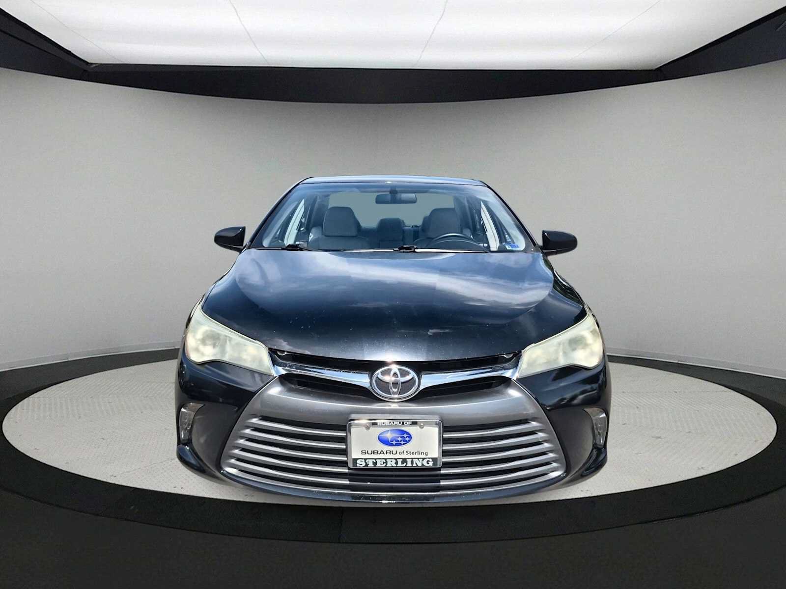 Used 2016 Toyota Camry XLE FWD image 3