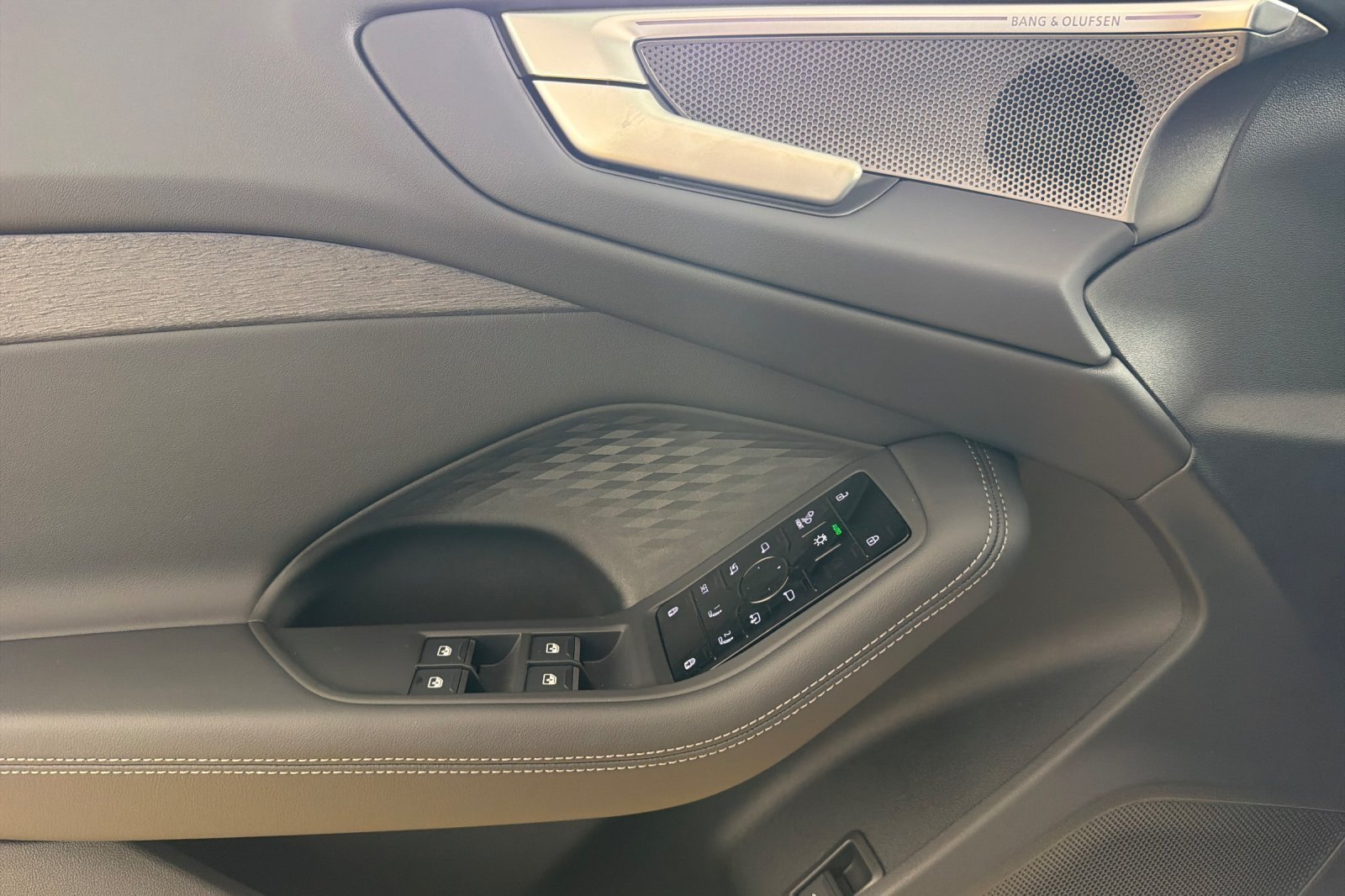 New 2026 Audi A5 Premium Plus AWD/4WD image 10