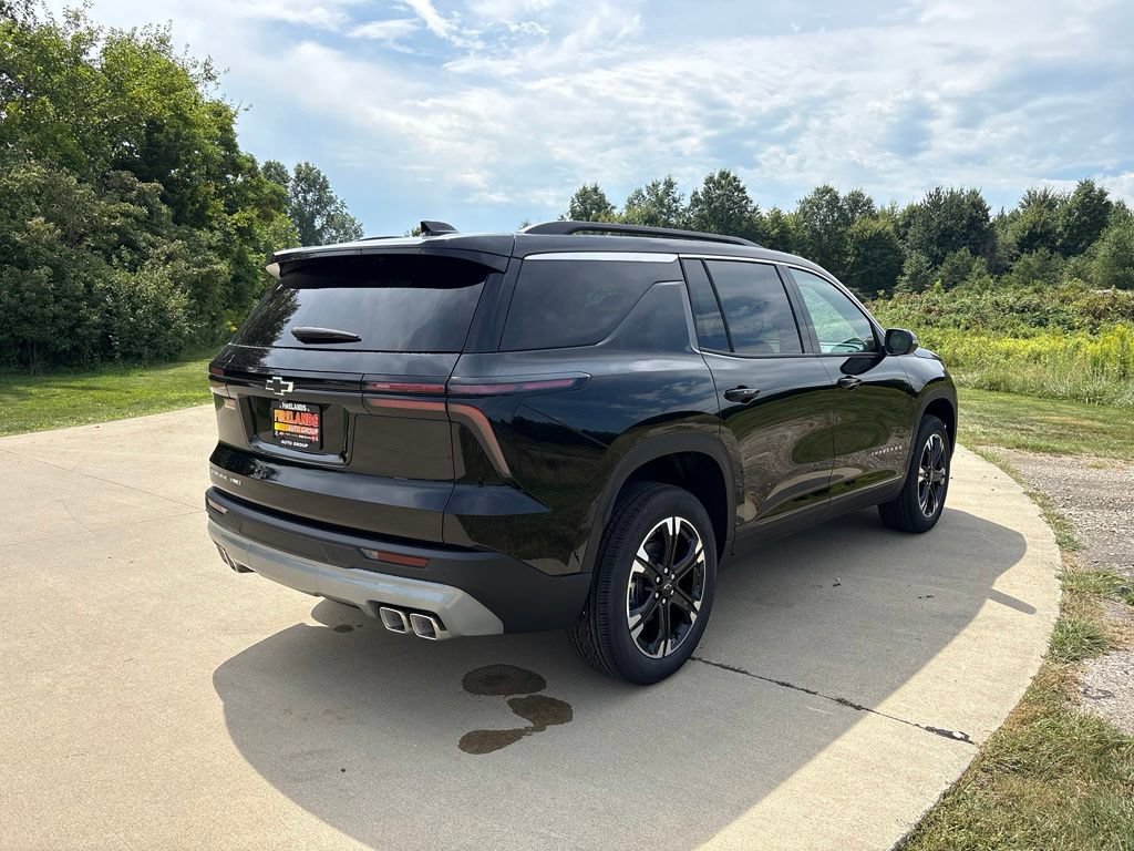 New 2027 Chevrolet Traverse LT w/ Sun and Wheel Package AWD/4WD image 9