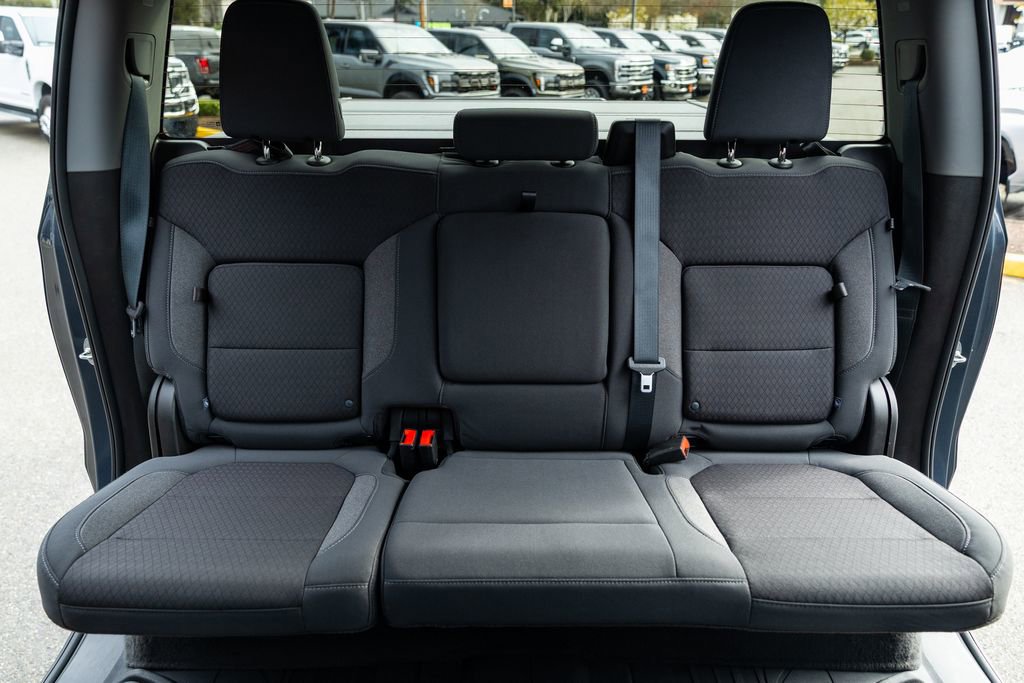 Used 2021 Chevrolet Silverado 1500 LT Trail Boss w/ Bed Protection Package image 12