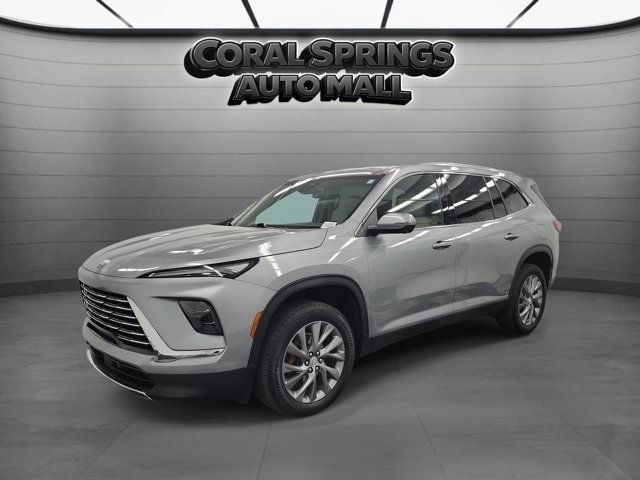 Used 2025 Buick Enclave Preferred FWD image 3