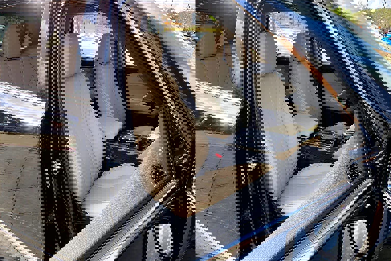 Used 2025 Acura MDX FWD w/ Technology Package image 9