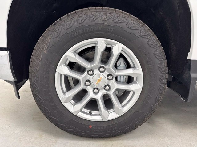 New 2026 Chevrolet Silverado 1500 LT w/ Z71 Off-Road Package AWD/4WD image 39