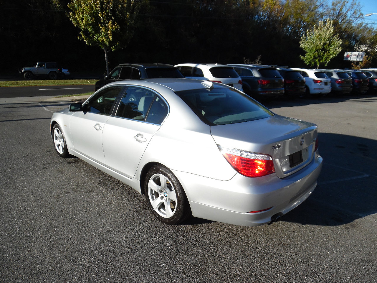 Used 2008 BMW 535i Sedan w/ Premium Pkg image 3
