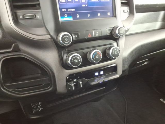 Used 2022 RAM 3500 Tradesman image 20