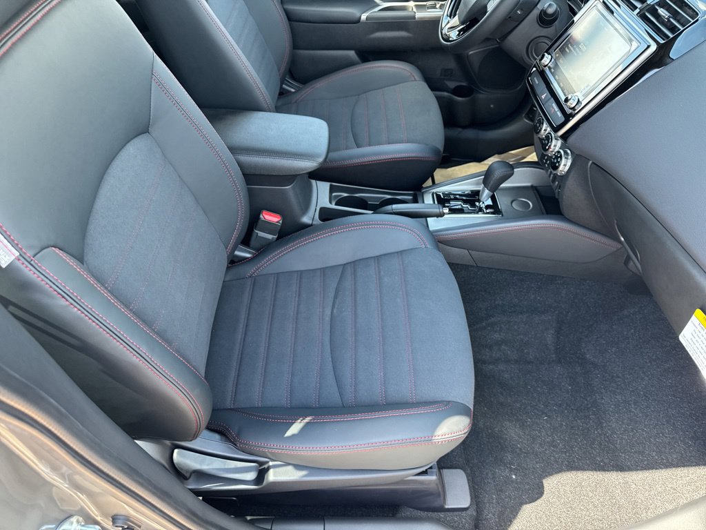 New 2027 Mitsubishi Outlander Sport SE FWD image 23
