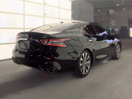 Used 2020 Nissan Maxima Platinum w/ Sport Mat Group FWD image 2