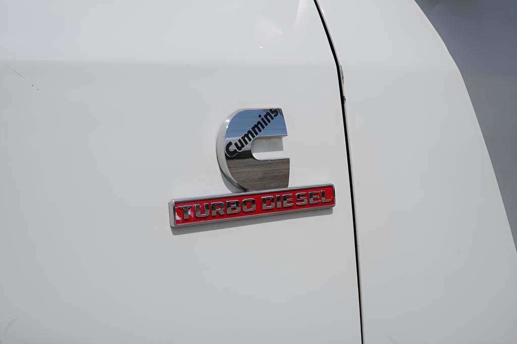 Used 2024 RAM 2500 Big Horn w/ Off Road Package AWD/4WD image 39