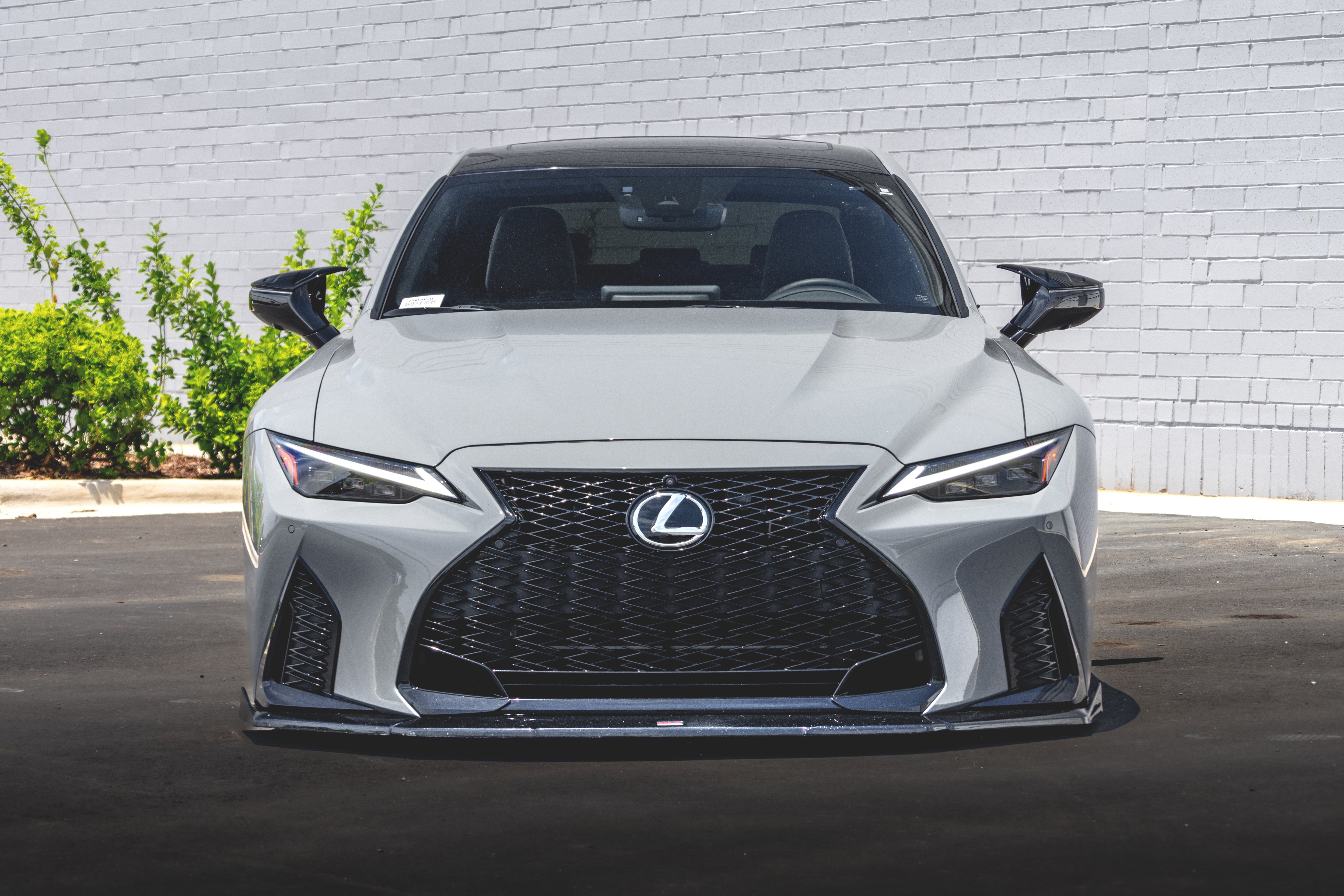 Used 2024 Lexus IS 500 RWD image 17