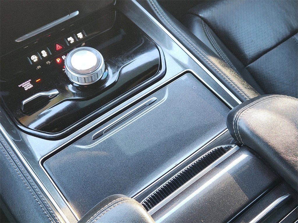 Used 2024 Jeep Wagoneer 4WD image 20