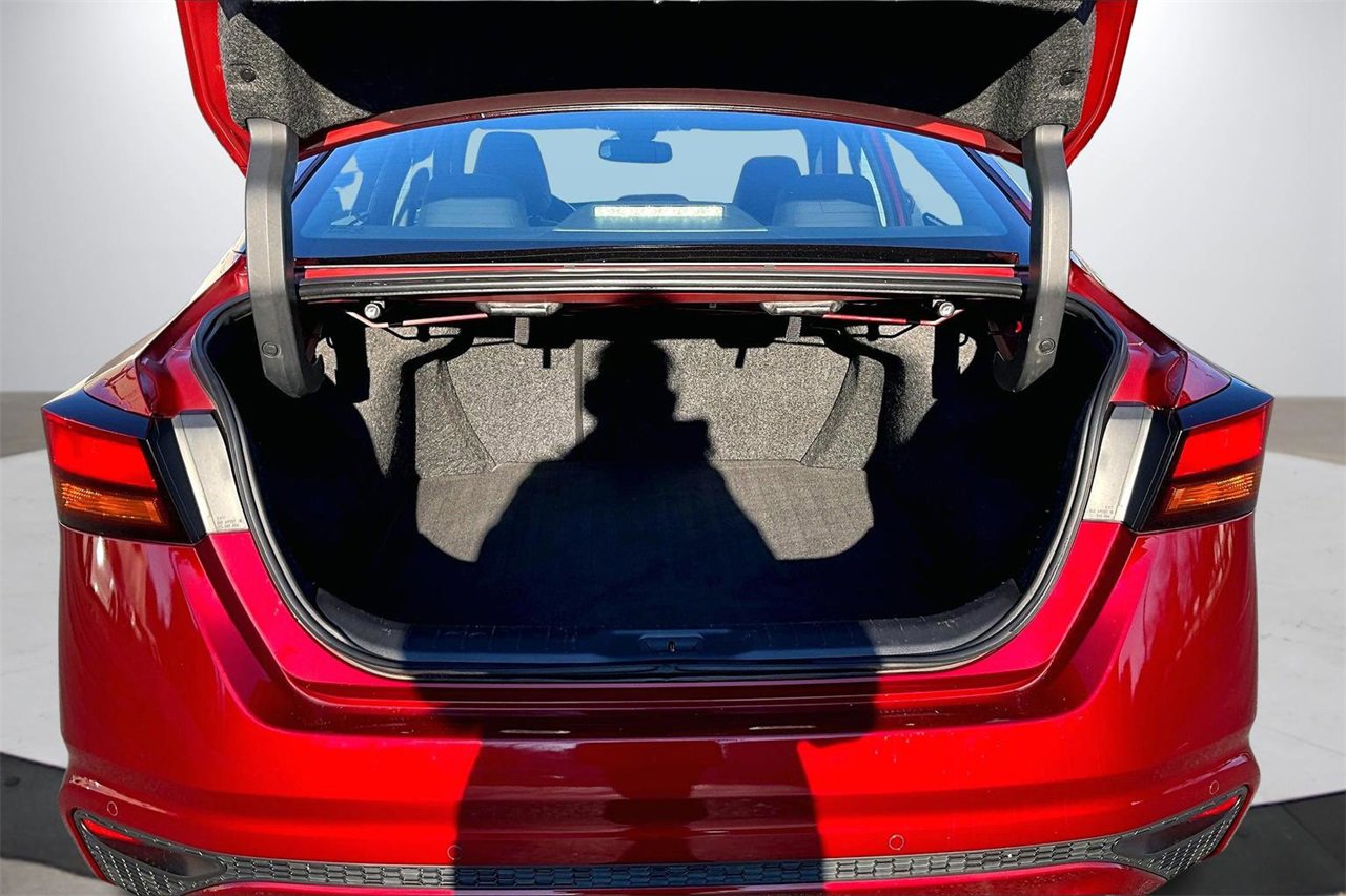 Used 2020 Nissan Altima 2.0 Platinum image 25