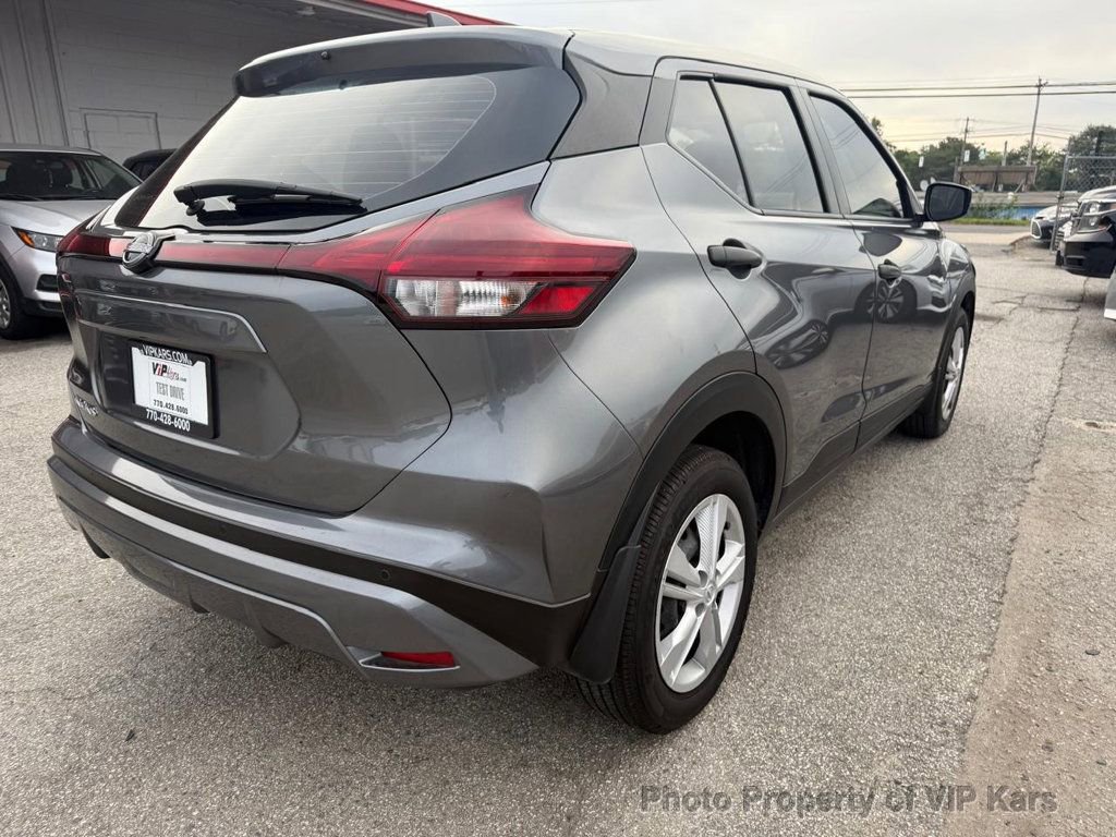 Used 2024 Nissan Kicks S image 4