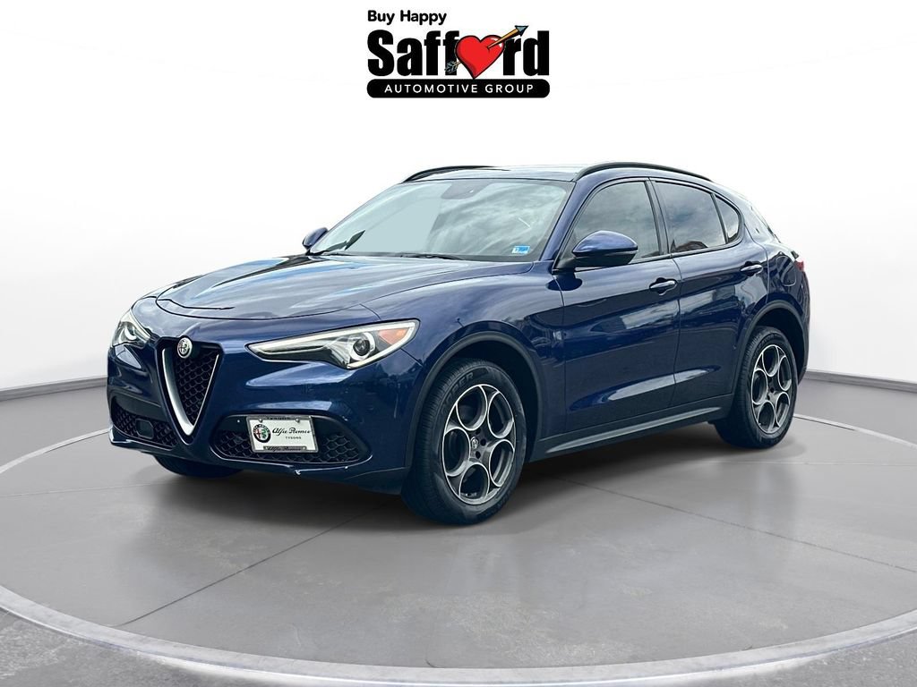 Used 2018 Alfa Romeo Stelvio Sport w/ Quick Order Package 22J Sport AWD/4WD image 1