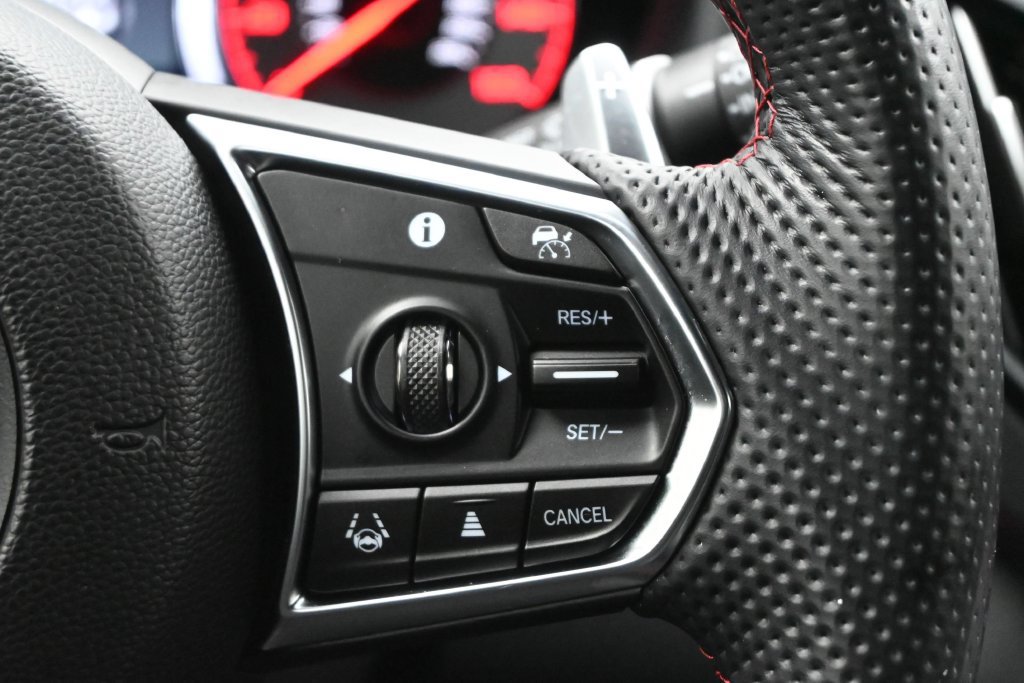 Used 2023 Acura RDX w/ Advance Package FWD image 9