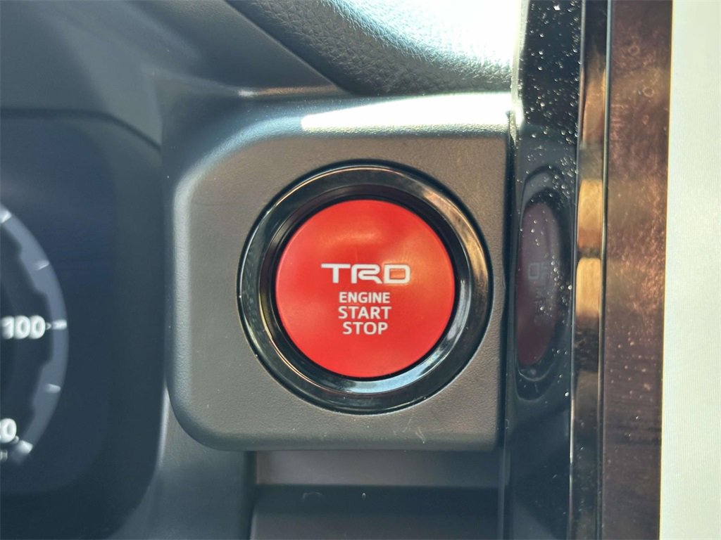 Used 2024 Toyota Tacoma TRD Sport image 8