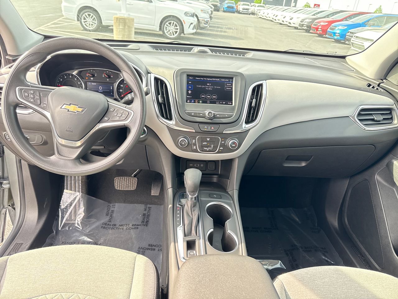Used 2023 Chevrolet Equinox LT w/ LPO, Floor Liner Package AWD/4WD image 13