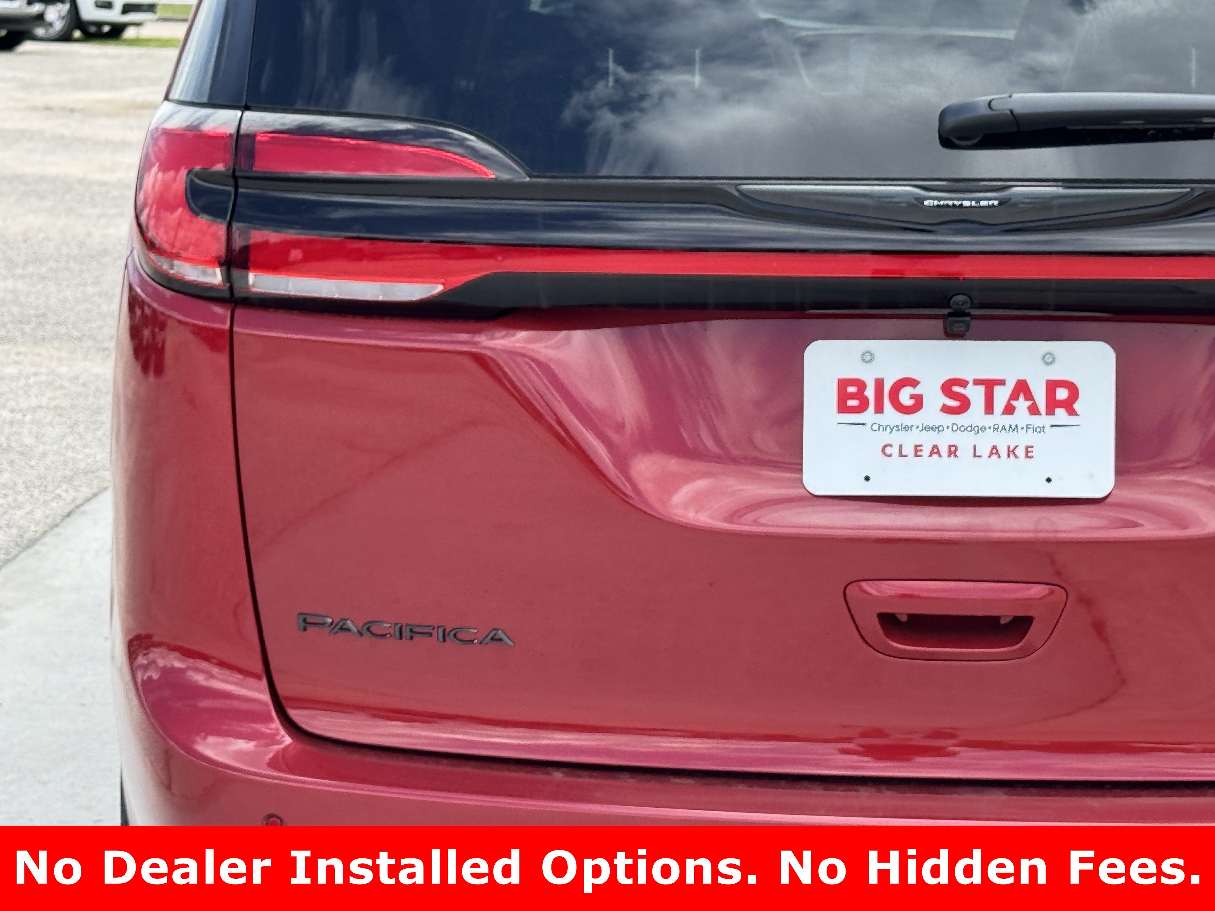 New 2026 Chrysler Pacifica Select FWD image 11