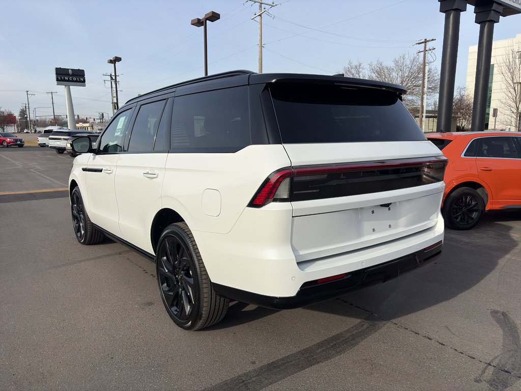 New 2025 Lincoln Navigator Black Label image 5