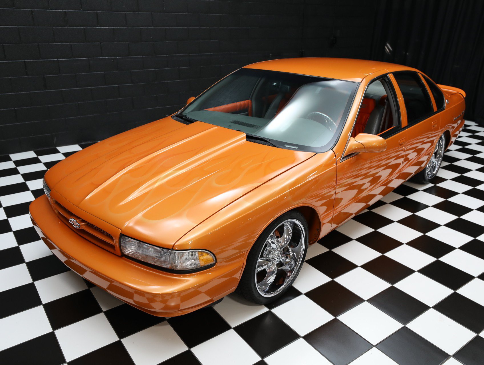 Used 1995 Chevrolet Impala SS RWD image 8