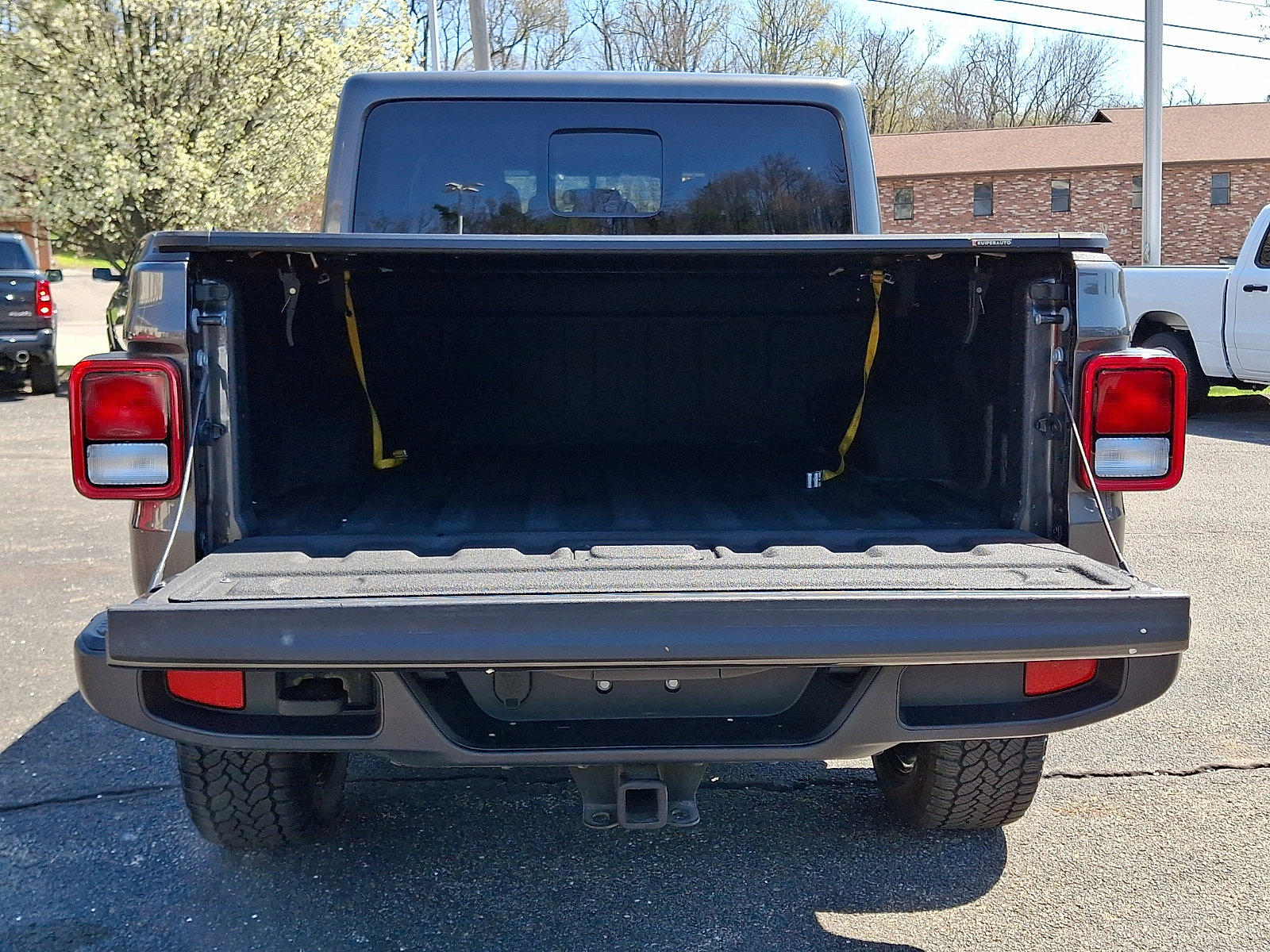 Certified 2024 Jeep Gladiator Sport image 28