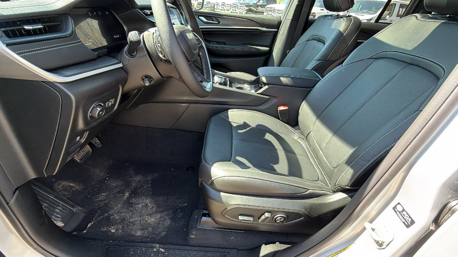 New 2026 Jeep Grand Cherokee Limited AWD/4WD image 17