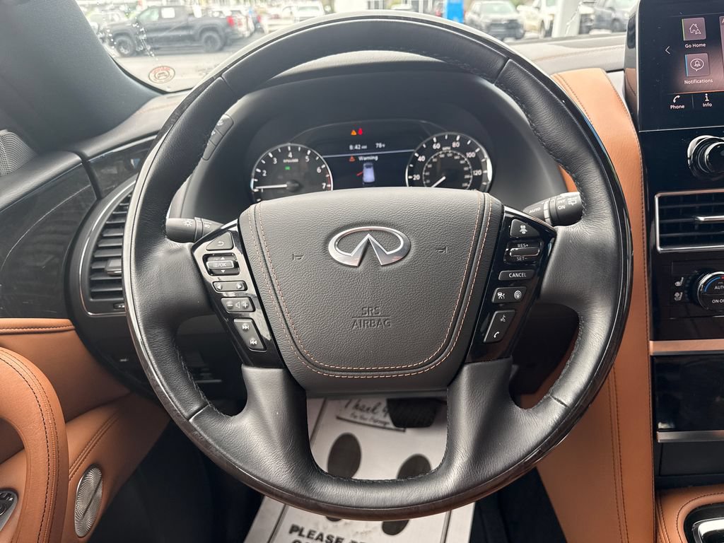 Used 2024 INFINITI QX80 Sensory w/ Cargo Package AWD/4WD image 18