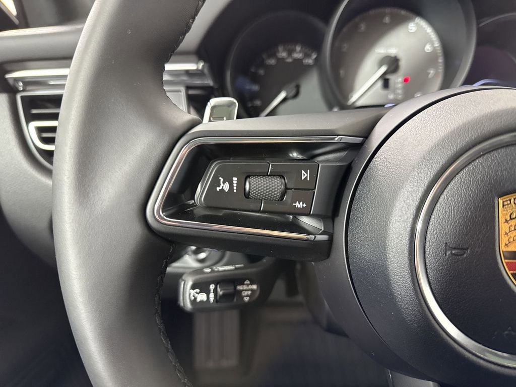 New 2026 Porsche Macan S AWD/4WD image 38