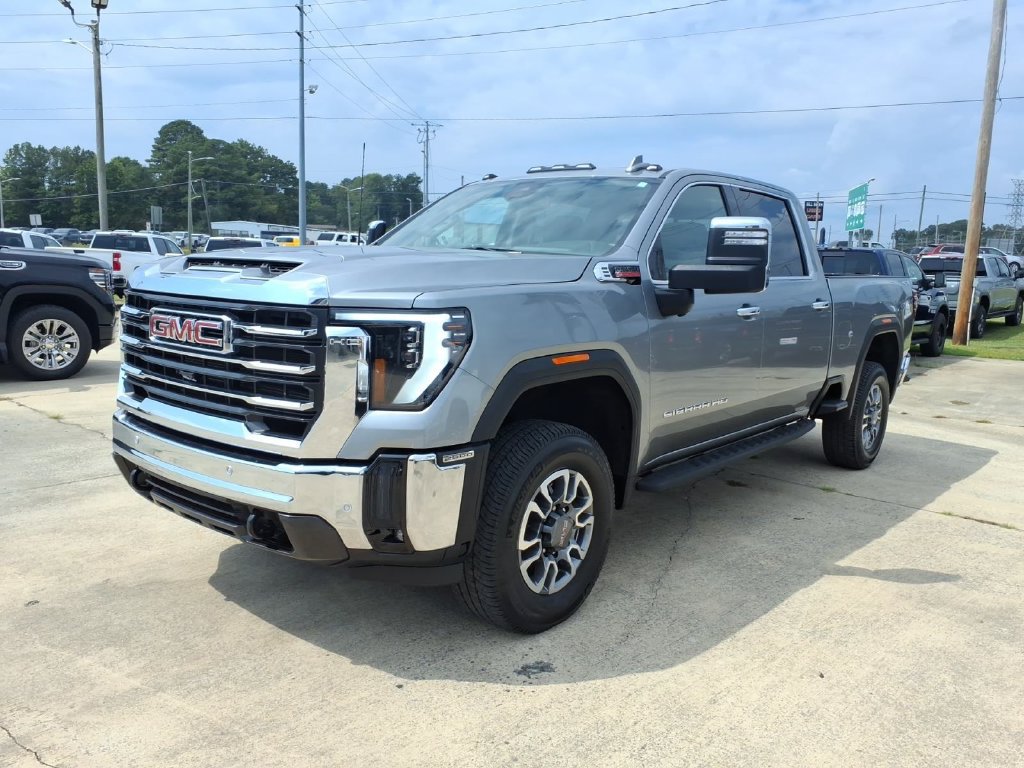 Used 2025 GMC Sierra 2500 SLT w/ SLT Convenience Package AWD/4WD image 3