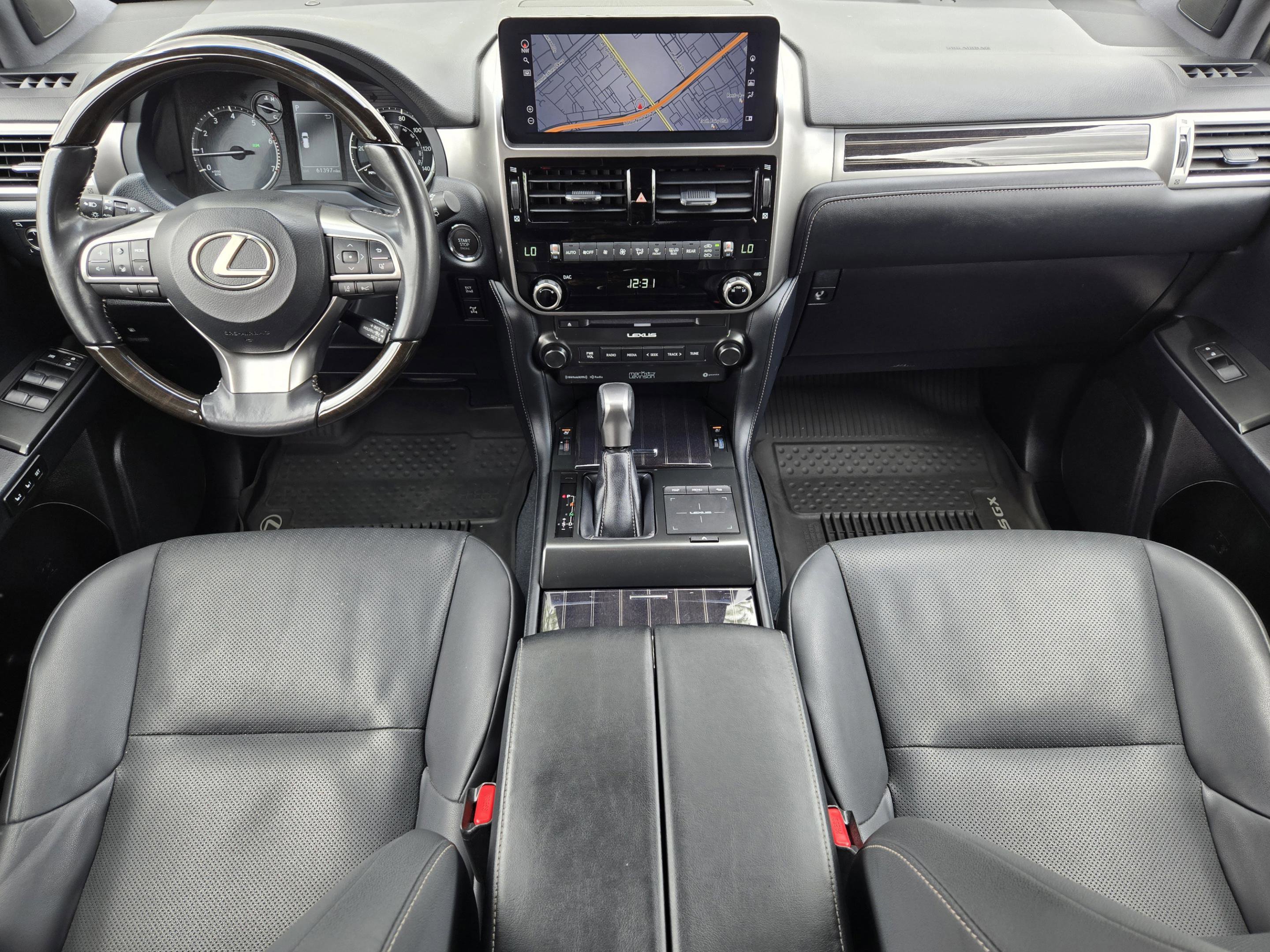 Used 2022 Lexus GX 460 Premium w/ Accessory Package AWD/4WD image 30