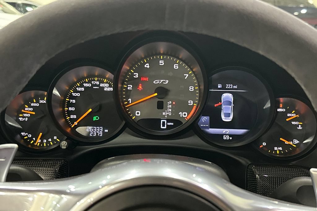 Used 2015 Porsche 911 GT3 RWD image 28