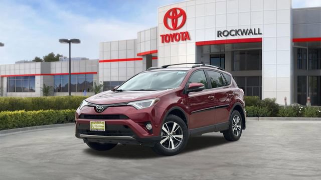 Used 2018 Toyota RAV4 XLE AWD/4WD video 1