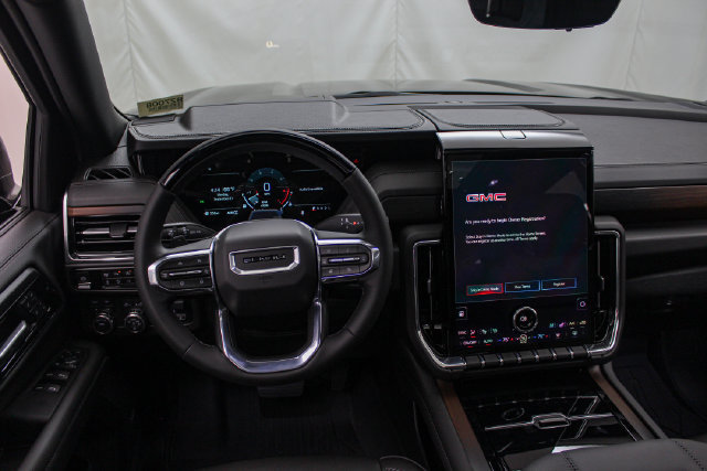 New 2027 GMC Yukon Denali w/ Denali Reserve Package AWD/4WD image 17