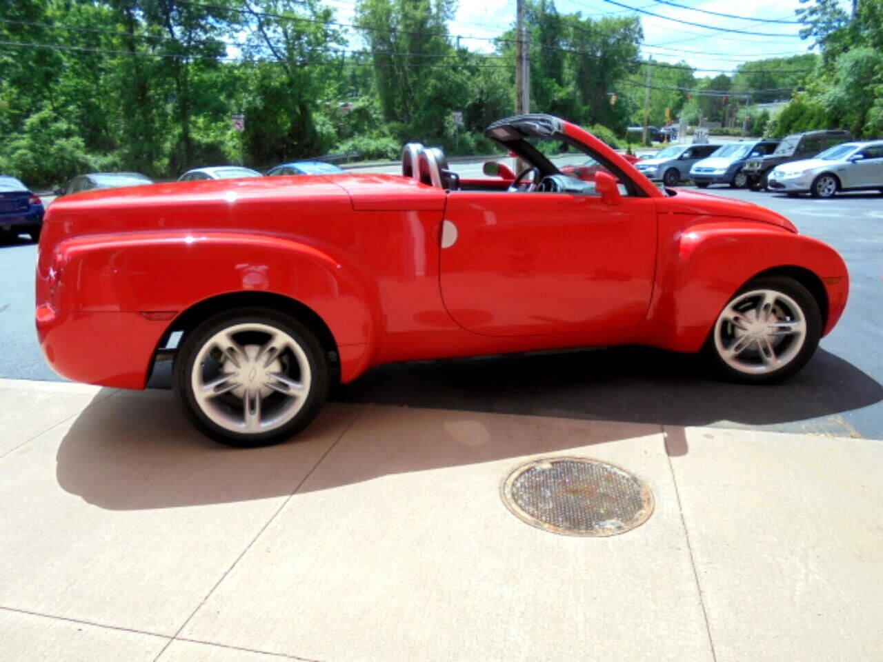 Used 2005 Chevrolet SSR w/ Preferred Equipment Group RWD image 39