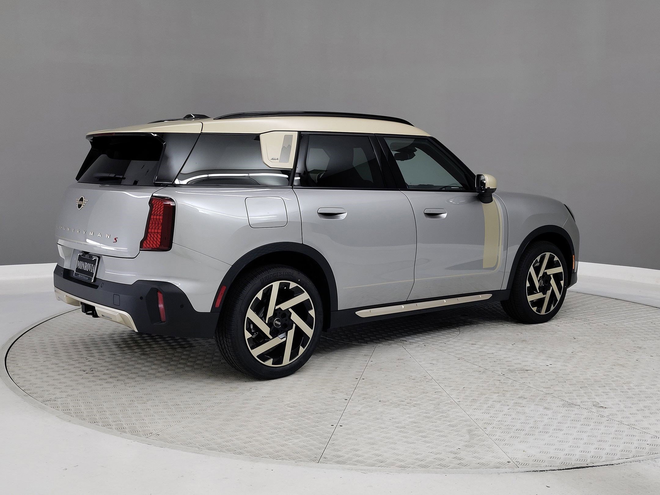 New 2026 MINI Cooper Countryman S w/ Comfort Package Max image 6
