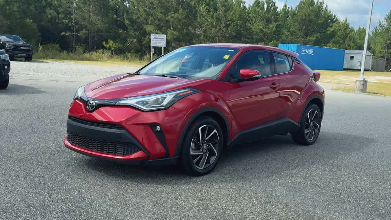 Used 2022 Toyota C-HR Limited FWD image 4