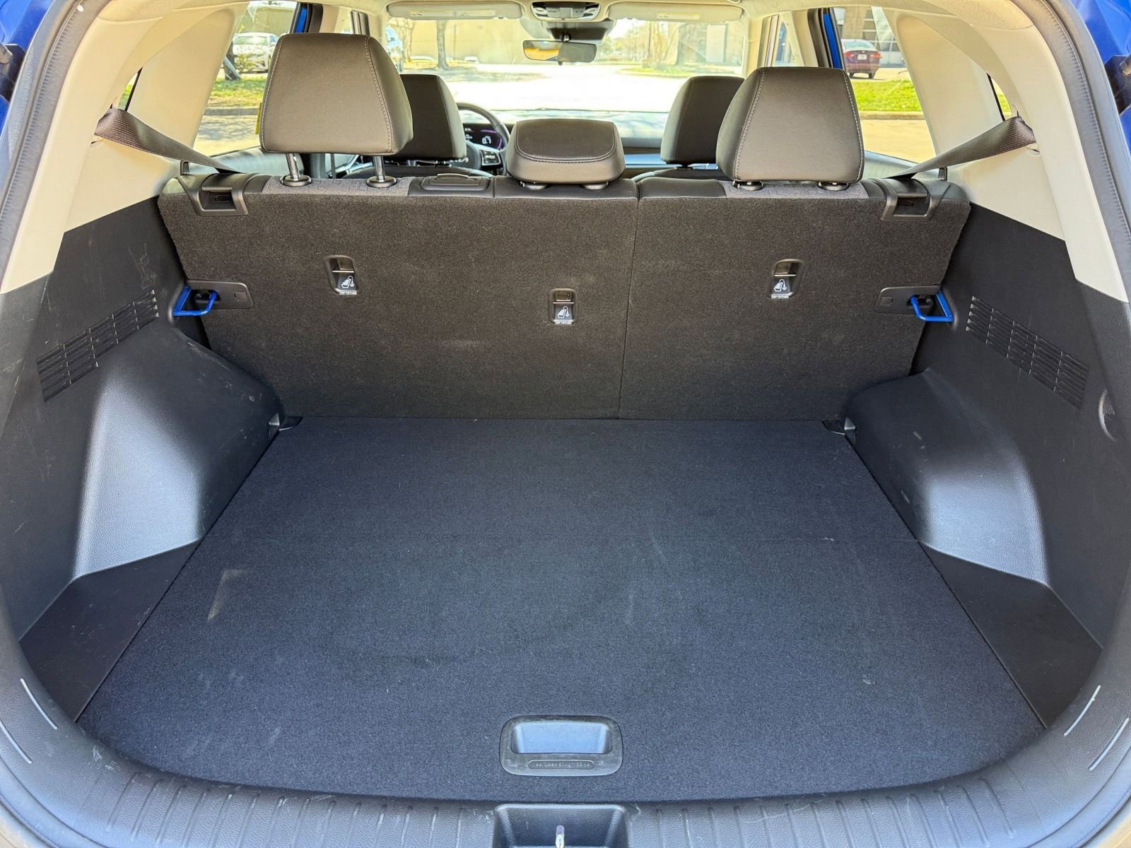 Used 2025 Kia Seltos S image 33