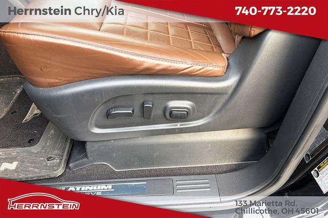 Used 2021 Nissan Titan Platinum Reserve w/ Off Road Protection Package AWD/4WD image 17