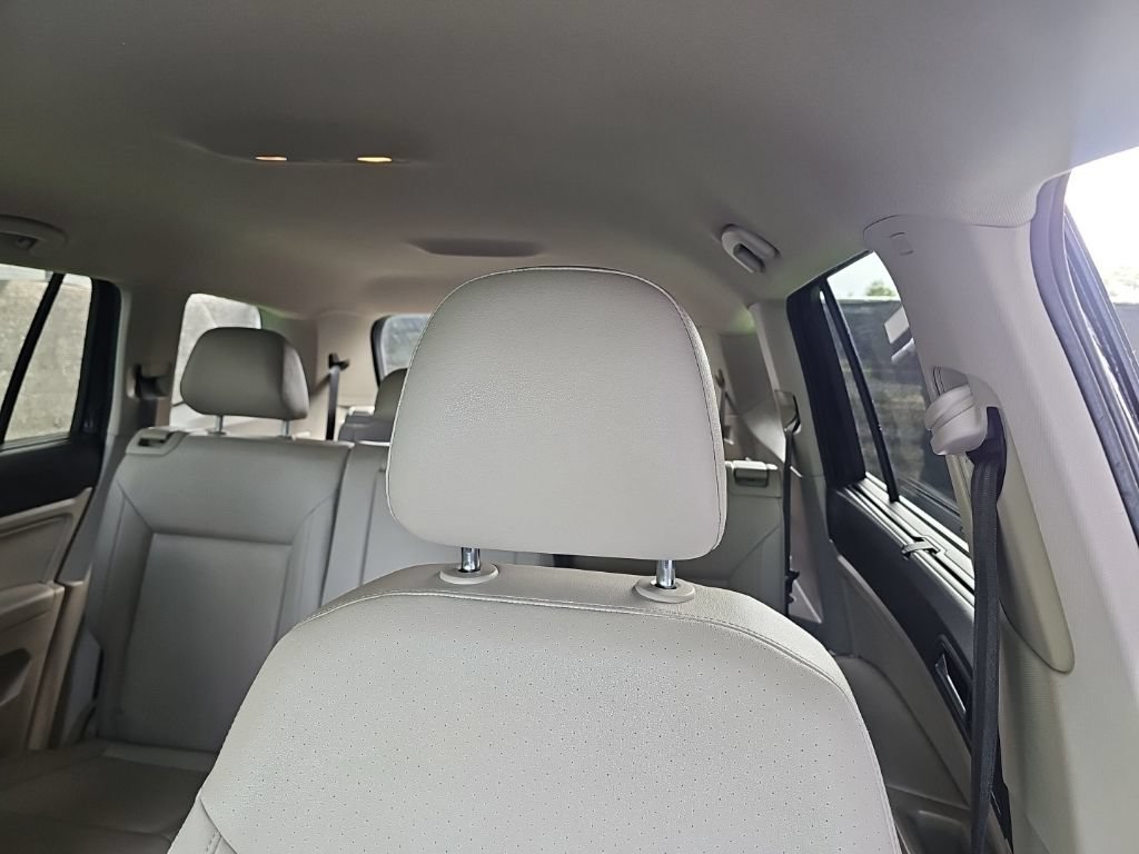 Used 2018 Volkswagen Atlas SE AWD/4WD image 11