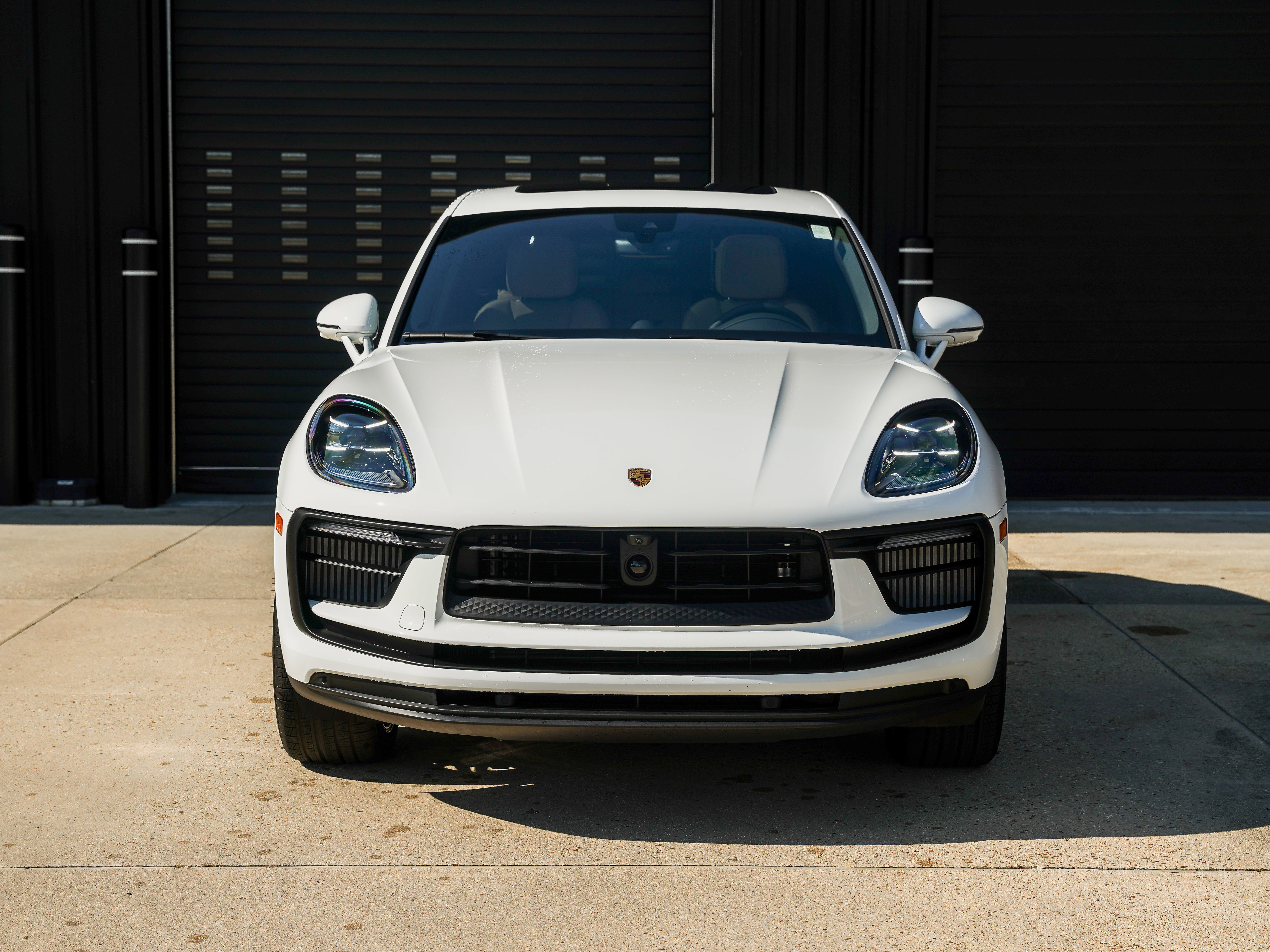 New 2026 Porsche Macan S image 6