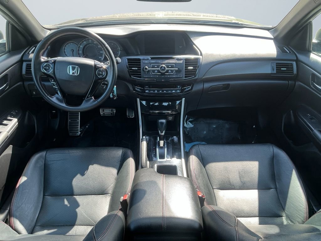 Used 2017 Honda Accord Sport Special Edition image 11