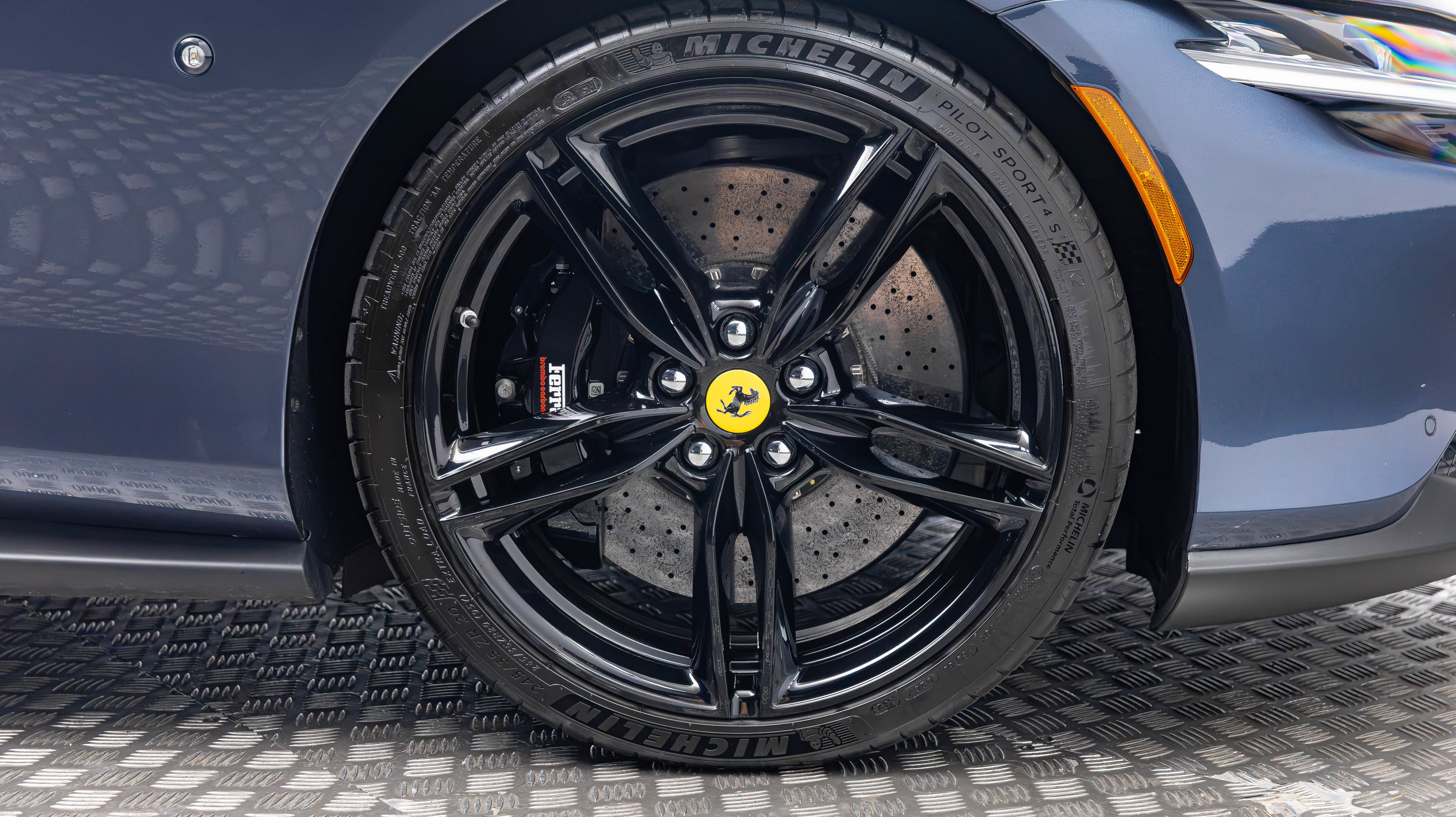 Certified 2024 Ferrari Roma Spider RWD image 61
