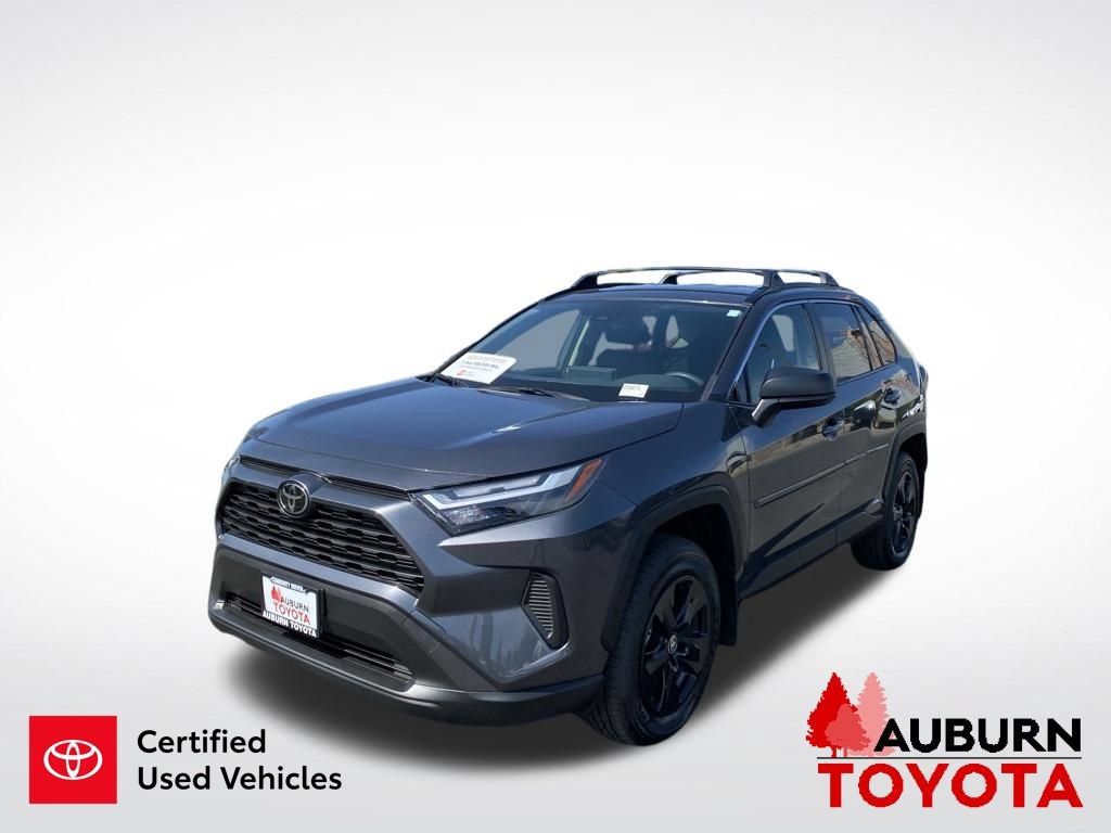 Certified 2025 Toyota RAV4 LE AWD/4WD image 3
