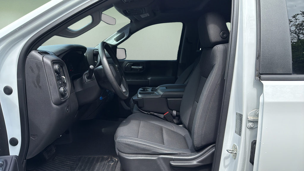 Used 2019 Chevrolet Silverado 1500 Custom Trail Boss w/ Custom Convenience Package AWD/4WD image 10