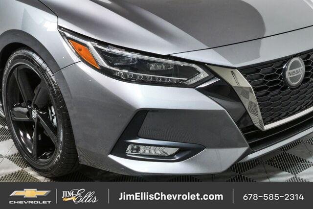 Used 2023 Nissan Sentra SR w/ SR Premium Package FWD image 34