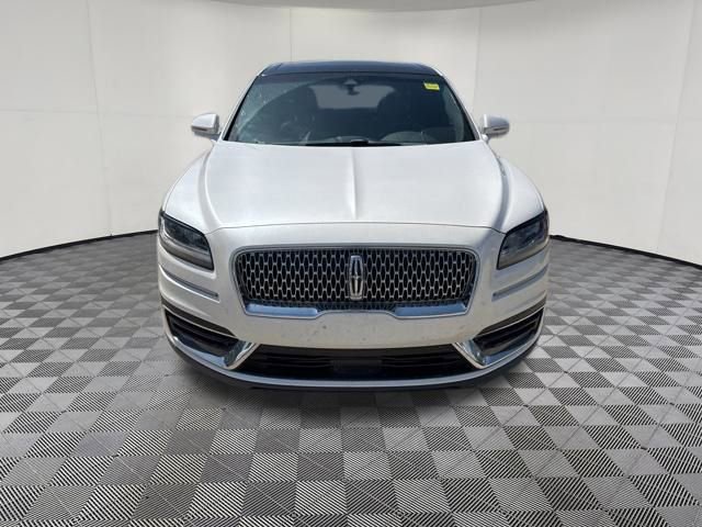 Used 2019 Lincoln Nautilus Select AWD/4WD image 14