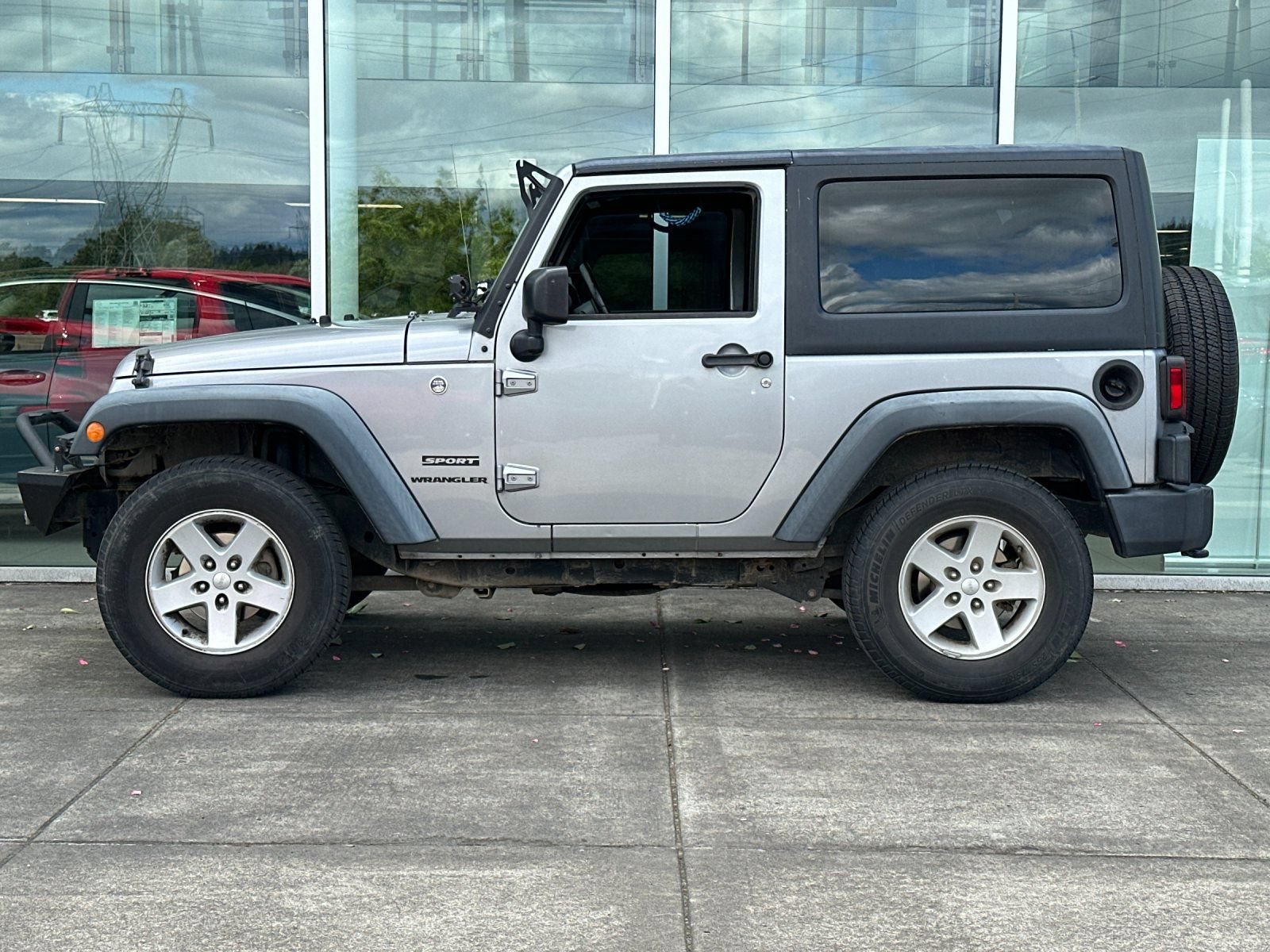 Used 2016 Jeep Wrangler Sport w/ Quick Order Package 24S AWD/4WD image 6